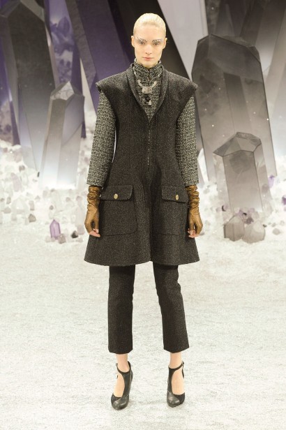 desfile-chanel-paris-inverno2012-143