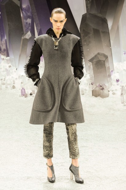 desfile-chanel-paris-inverno2012-146