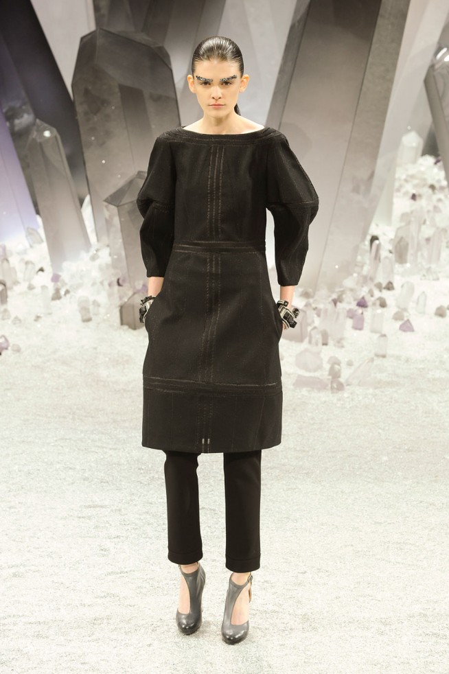 desfile-chanel-paris-inverno2012-156