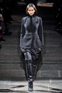 desfile-givenchy-paris-inv2012-104