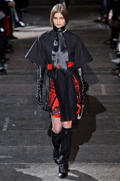 desfile-givenchy-paris-inv2012-115