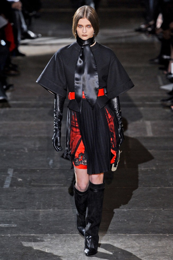 desfile-givenchy-paris-inv2012-115