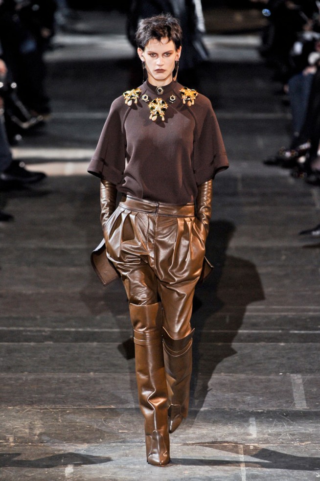 desfile-givenchy-paris-inv2012-118
