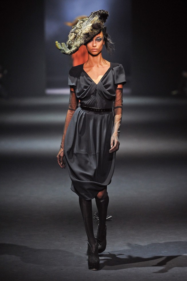desfile-john-galliano-paris-inv2012-114