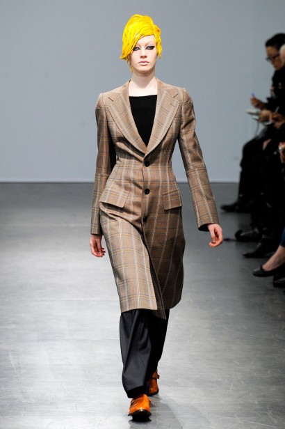 desfile-junya-watanabe-paris-inv2012-100