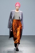 desfile-junya-watanabe-paris-inv2012-102