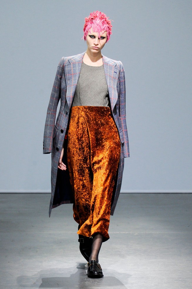 desfile-junya-watanabe-paris-inv2012-102