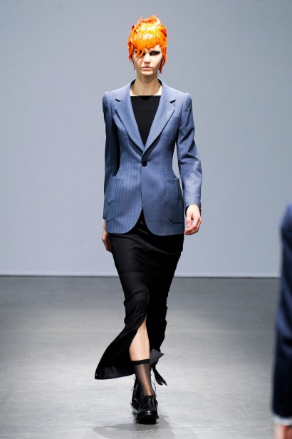 desfile-junya-watanabe-paris-inv2012-106