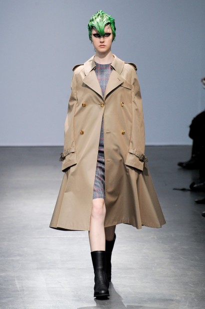 desfile-junya-watanabe-paris-inv2012-114
