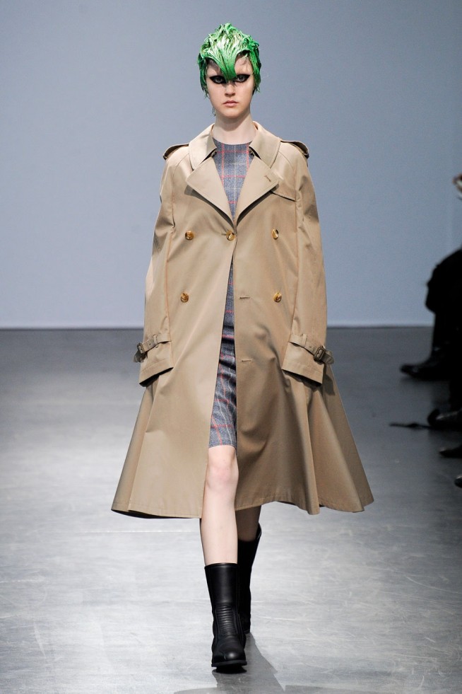desfile-junya-watanabe-paris-inv2012-114