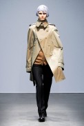desfile-junya-watanabe-paris-inv2012-116