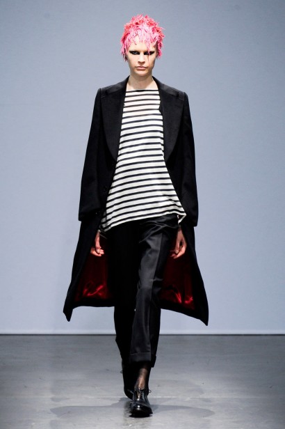 desfile-junya-watanabe-paris-inv2012-125
