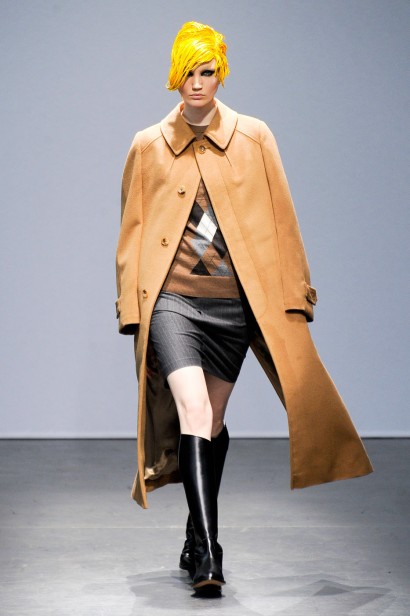 desfile-junya-watanabe-paris-inv2012-131