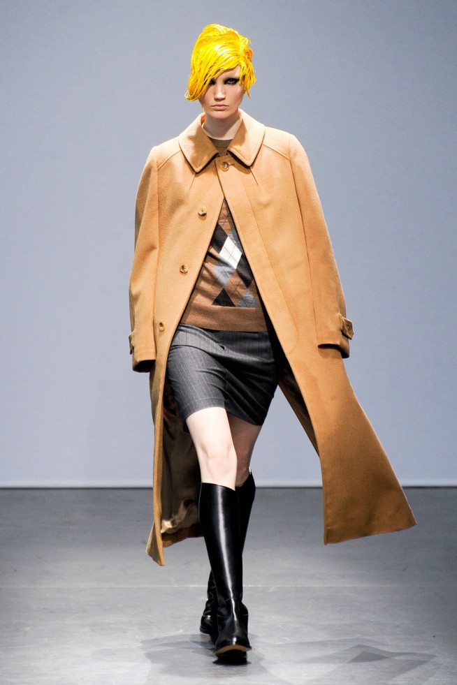 desfile-junya-watanabe-paris-inv2012-131