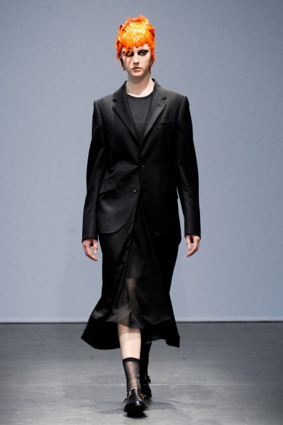 desfile-junya-watanabe-paris-inv2012-134