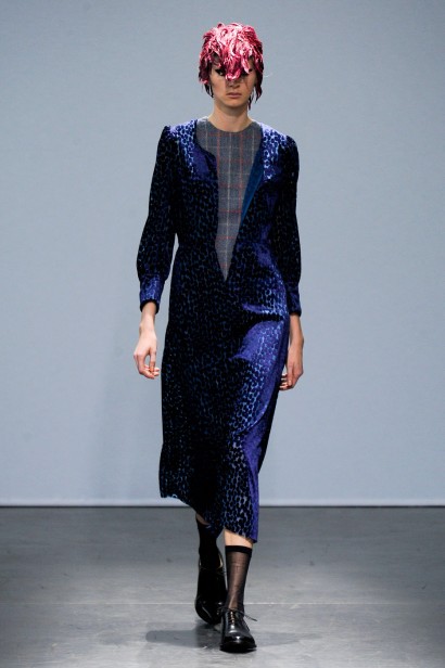 desfile-junya-watanabe-paris-inv2012-143