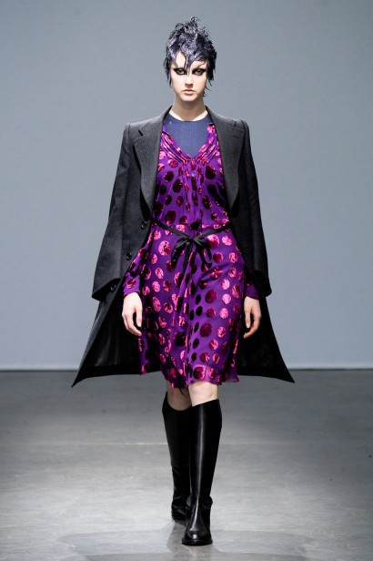 desfile-junya-watanabe-paris-inv2012-144