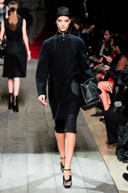 desfile-loewe-inv2012-104