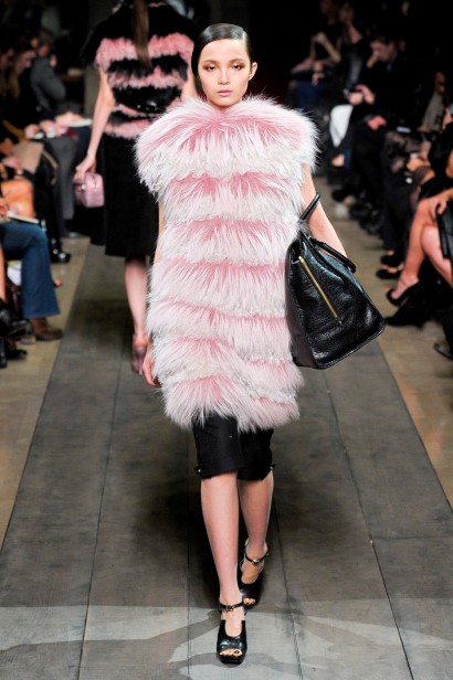 desfile-loewe-inv2012-117