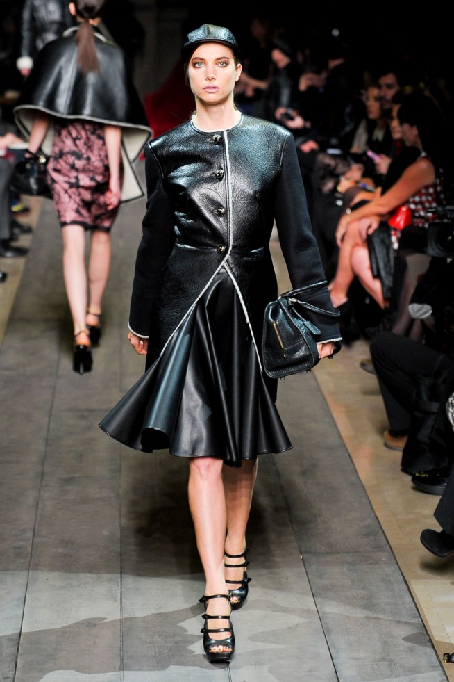 desfile-loewe-inv2012-119