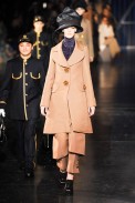 desfile-louis-vuitton-paris-inverno2012-100