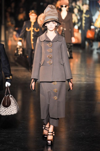 desfile-louis-vuitton-paris-inverno2012-108