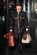 desfile-louis-vuitton-paris-inverno2012-109