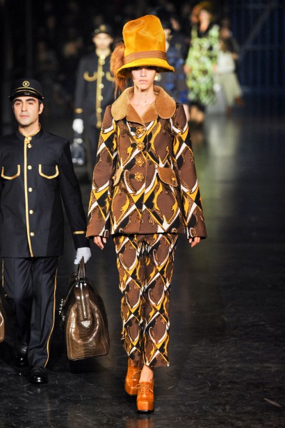 desfile-louis-vuitton-paris-inverno2012-126