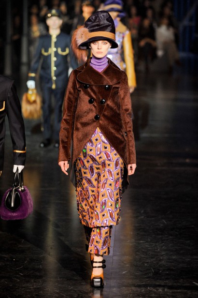desfile-louis-vuitton-paris-inverno2012-138