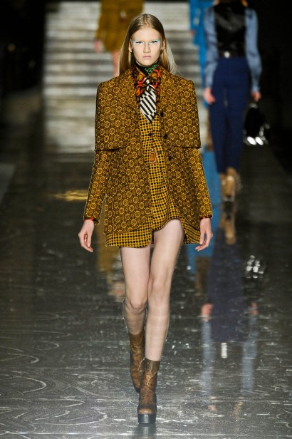 desfile-miumiu-paris-inverno2012-115