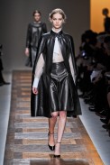 desfile-valentino-paris-inverno2012-100