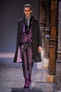 desfile-ann-demeulemeester-paris-men-verao2013-106