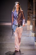 desfile-ann-demeulemeester-paris-men-verao2013-124
