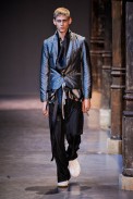 desfile-ann-demeulemeester-paris-men-verao2013-127