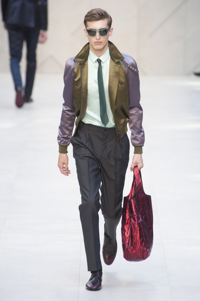 desfile-burberry-milao-men-verao2013-139