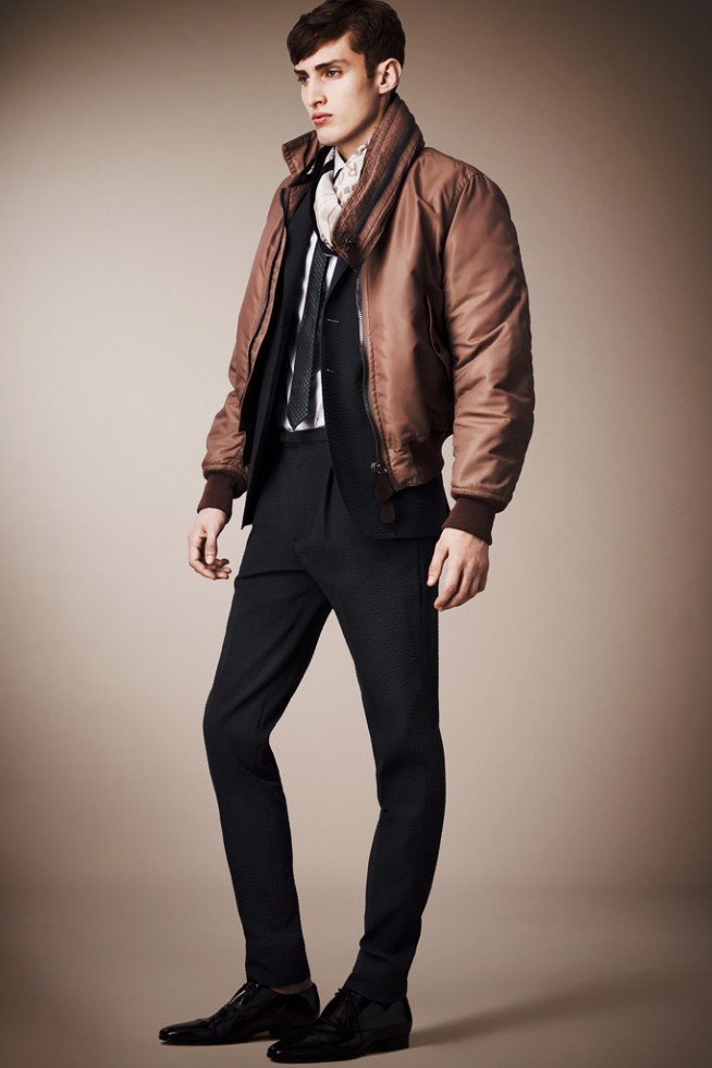desfile-burberry-resort2013 (13)