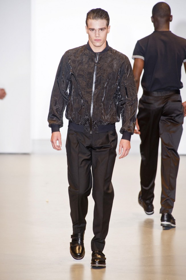 desfile-calvin-klein-milao-men-verao2013-134