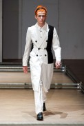 desfile-comme-des-garcons-men-verao2013-108