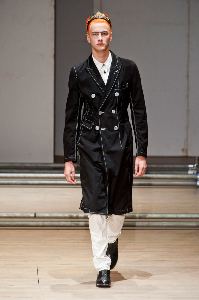 desfile-comme-des-garcons-men-verao2013-110