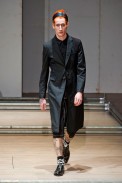 desfile-comme-des-garcons-men-verao2013-111