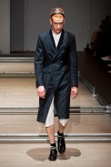 desfile-comme-des-garcons-men-verao2013-112