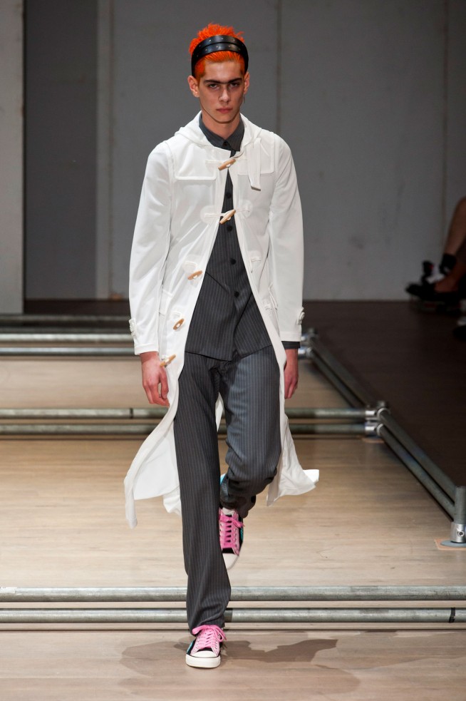 desfile-comme-des-garcons-men-verao2013-113