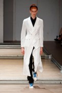 desfile-comme-des-garcons-men-verao2013-115