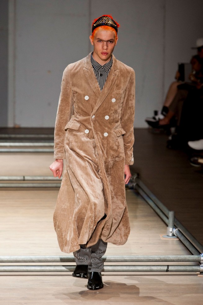 desfile-comme-des-garcons-men-verao2013-119
