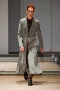 desfile-comme-des-garcons-men-verao2013-133