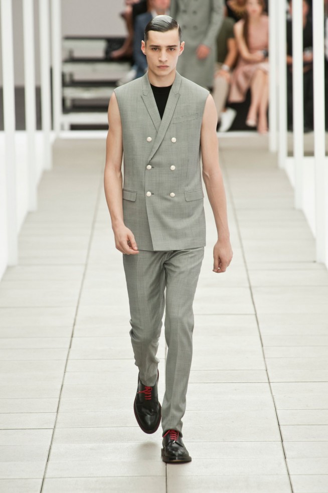 desfile-dior-paris-men-verao2013-105