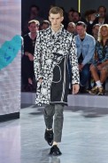 desfile-galliano-men-verao2013-100