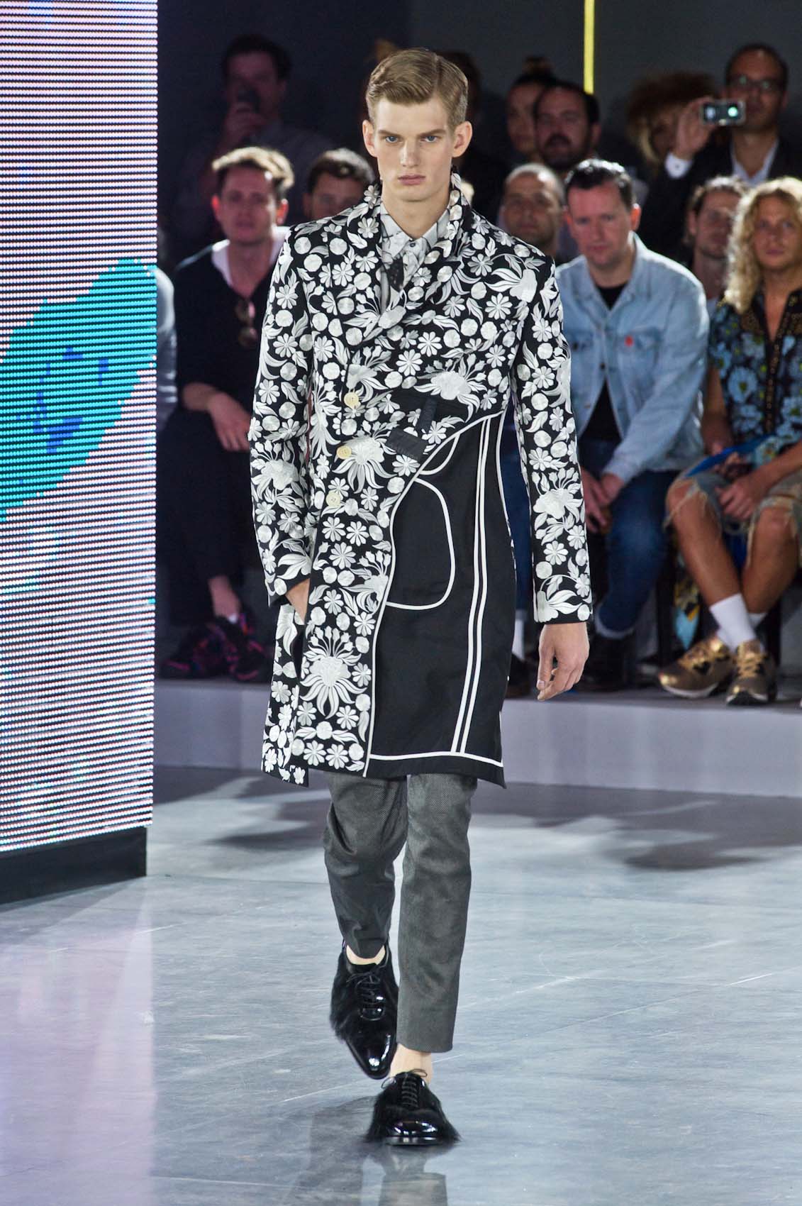 desfile-galliano-men-verao2013-100