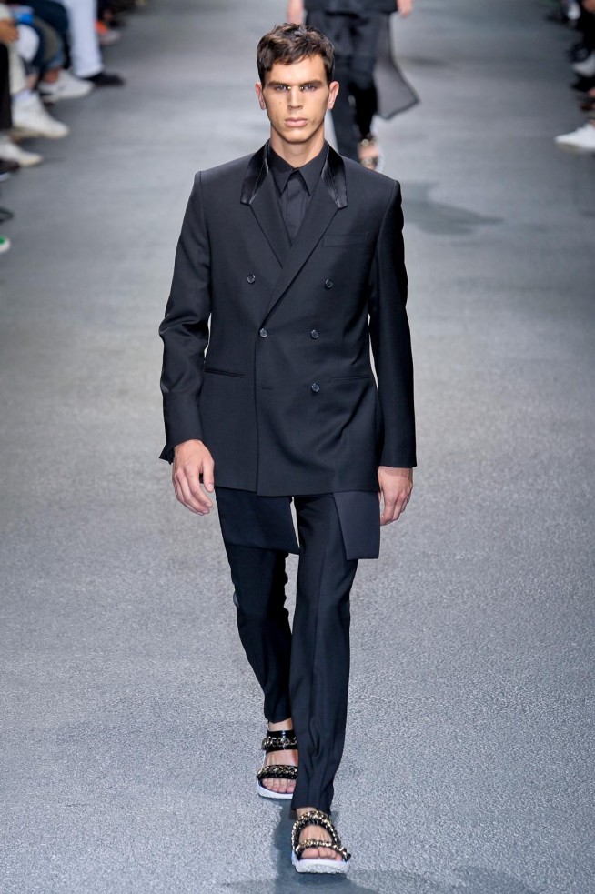 desfile-givenchy-men-verao2013-106