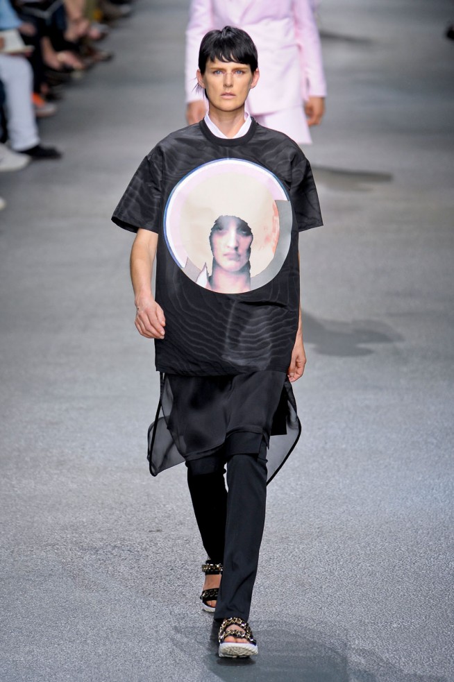 desfile-givenchy-men-verao2013-107
